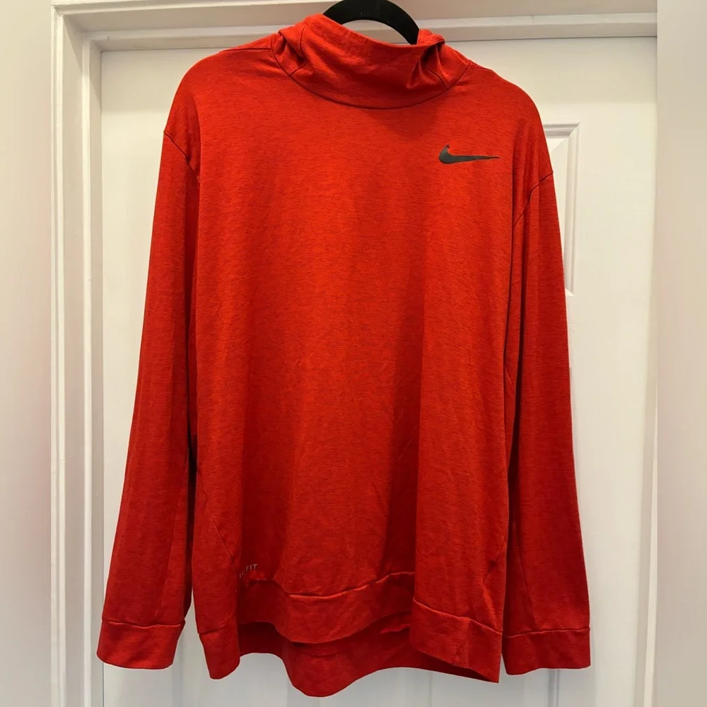 NIKE | Long Sleeve Hoodie Size XL